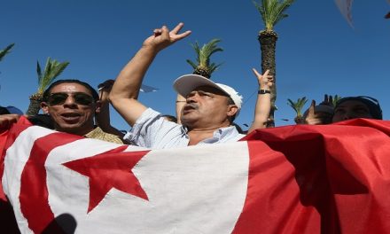 تصاعد الجدل في تونس مع عودة الحديث عن قانون المصالحة