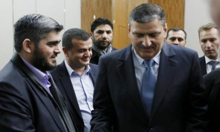مفاوضات الرياض والدفع إلى تشكيل وفد موحد للمعارضة السورية