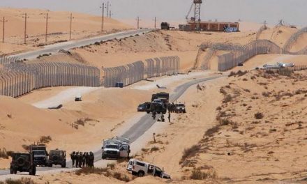 الجدار العازل لإسرائيل مع مصر