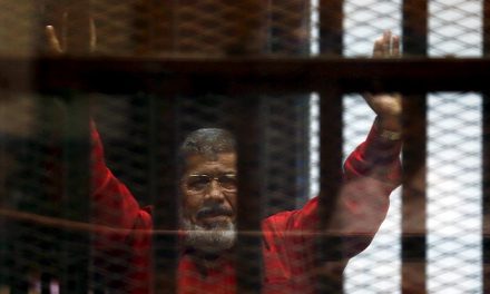 حكم نهائي بالمؤبد على الرئيس مرسي في قضية التخابر مع قطر