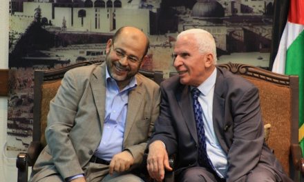 المصالحة الفلسطينية .. ابتسامات السياسين لم تغير الواقع