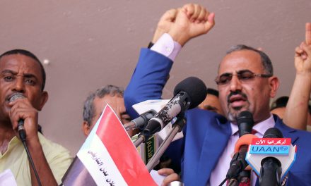 في ذكرى الثورة اليمنية.. الزبيدي يستعد للإنفصال؟