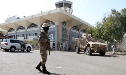 الجبري: خلافات بين السعودية والإمارات على من يدير الأمن فى عدن