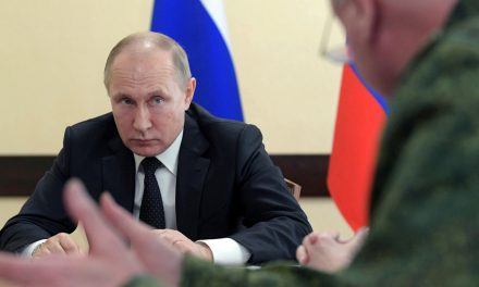 في المنتصف| اللواء عدنان السلو : التصريحات بشأن تخزين روسيا وحزب الله للسلاح الكيمياوي صحيحة