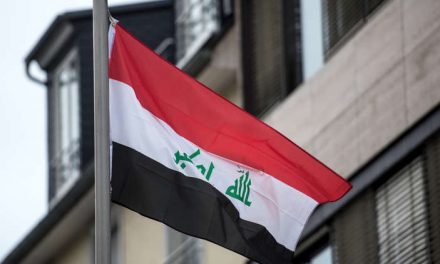 استوديو التاسعة| سجال حاد بين المحللين السياسيين عمر المشهداني وعبدالقادر النايل حول جدلية الانتخابات العراقية.