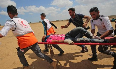 في المنتصف| غزة.. طائرات الاحتلال تقصف مراكب لكسر الحصار ومواقع القسام