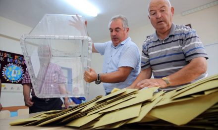 تركيا.. بدء فرز الأصوات في الانتخابات الرئاسية والبرلمانية