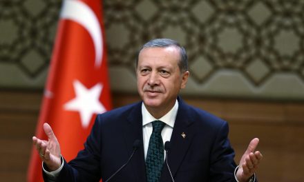 غزوان المصري يعتبر أن تركيا الآن تتصالح مع ماضيها بعد إلغاء الهوية الإسلامية.