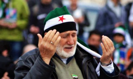 تبادل قوي في وجهات النظر بين د. عبد الله التركماني والقاضي خالد شهاب الدين حول الحل السياسي في سوريا
