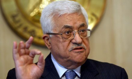 عباس يصعد ضد غزة .. فهل يعلنها إقليما متمردا تنفيذاً لصفقة القرن ؟