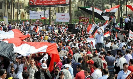 هل الجزائريون سيستفيدوا من التجربة المصرية ؟