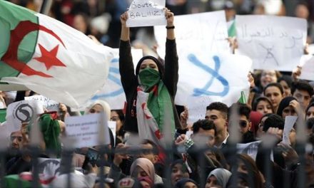 مظاهرات الجزائر | العالم يفضل الصمت أو الحياد إزاء أحداث الجزائر.. لماذا؟