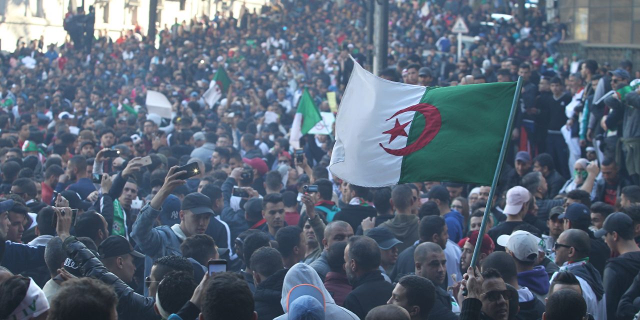 الجمعة الثامنة من حراك الجزائر … الشعب لم ينخدع “الجزء الأول”