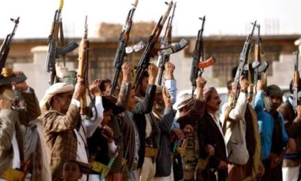 تقدم للحوثيين في جبهات متاخمة للعاصمة المؤقتة عدن