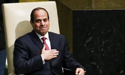 البرلمان المصري الحالي يوافق على مد فترة رئاسة السيسي
