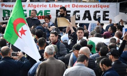 الجزائر..الإحتجاجات تتواصل