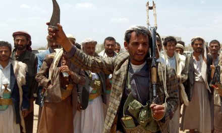 الأمم المتحدة: الحوثيون سينسحبون من موانئ.. والجماعة تعلق