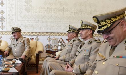 الجيش الجزائري يحدد 4 بنود لتجاوز الأزمة بالبلاد