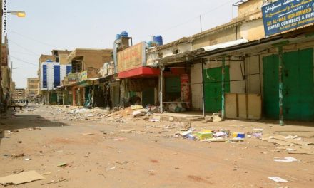 السودان .. عصيان مدني ورفض واسع لتجاوزات العسكر