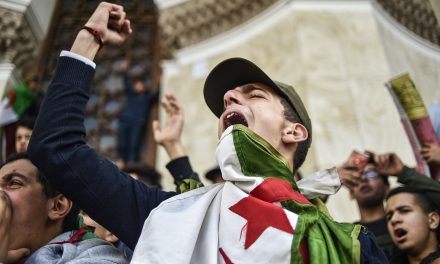 حراك الجزائر يستمر في الجمعة السادسة والعشرين
