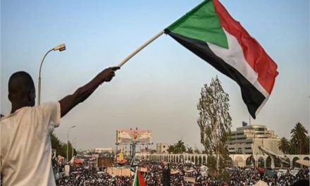 السودان .. غضب شعبي على عنف السلطات تجاه المتظاهرين