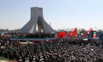جوزيف بركات: إيران تحاول تجنب المواجهات العسكرية في المنطقة
