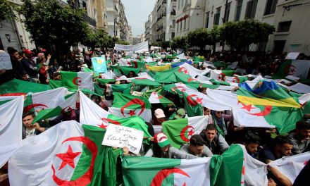 الجمعة الثامنة والعشرون في الجزائر..انعدام الأفق وغياب الحل