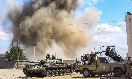 ليبيا .. القوات الشرعية تعلن استهداف أجانب هل هم اماراتيون ؟