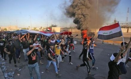 حقيقة انتفاضة العراقيين ضد النظام الحاكم