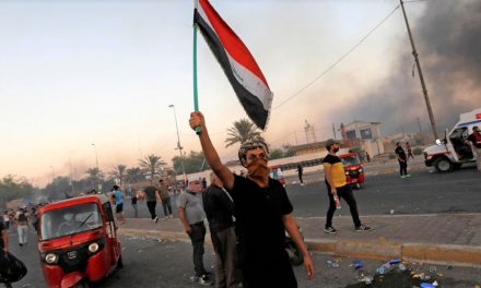 احتجاج وقتل مستمر في العراق .. ومهلة تُعطى للحكومة