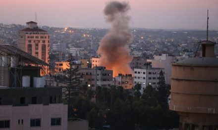 عدوان على غزة .. والعالم ينتابه الصمت