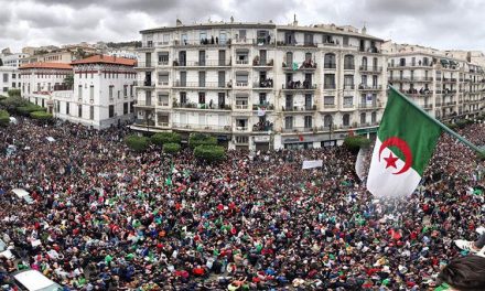 الجزائر.. الانتخابات الرئاسية بين السلطة والحراك الشعبي