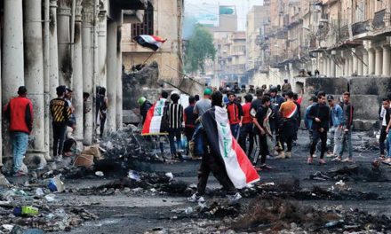 العراق.. المظاهرات تتواصل وسط ترقب لاختيار رئيس حكومة جديد
