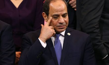 خالد الشريف: السيسي أعلن الحرب على فقراء مصر عن طريق هذه الإجراءات