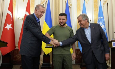 أردوغان يلتقي زيلنسكي في مدينة لفيف الأوكرانية