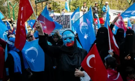 مأساة الإيغور .. تركستان الشرقية والإحتلال الصيني