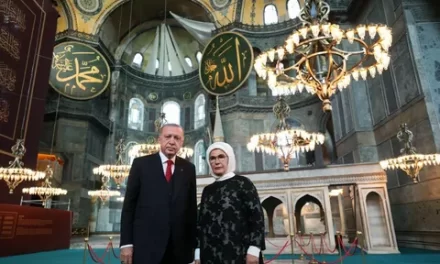 أردوغان والنهضة الدينية في تركيا.. إلى أين؟