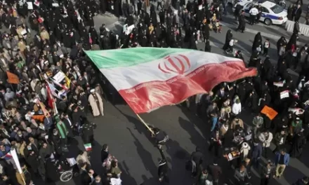 الفساد في إيران .. كيف يؤثر على البلاد ؟