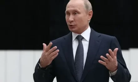 بوتين يشجع الروسيات على الإنجاب بجائزة الأم البطلة