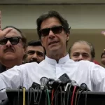 عمران خان ومنحنيات السياسة والواقع في باكستان